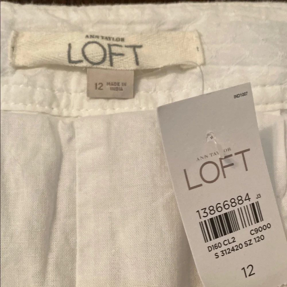 LOFT White Knee-Length Skirt with Pleated Design